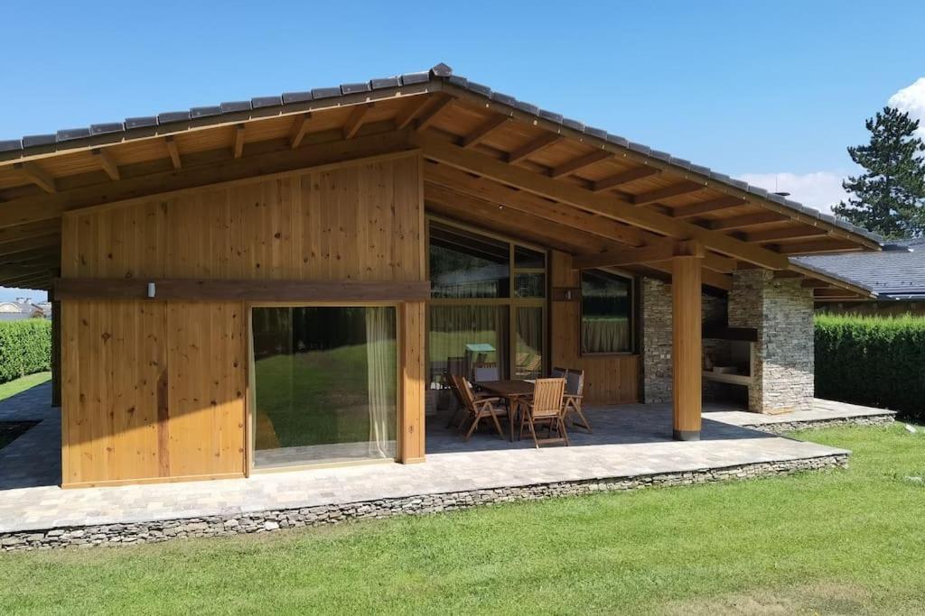 Magnet - Private Chalet Razlog Bagian luar foto